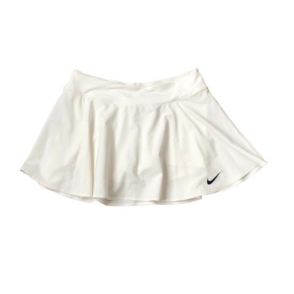 SOLD Nike Dri Fit Skort Medium White